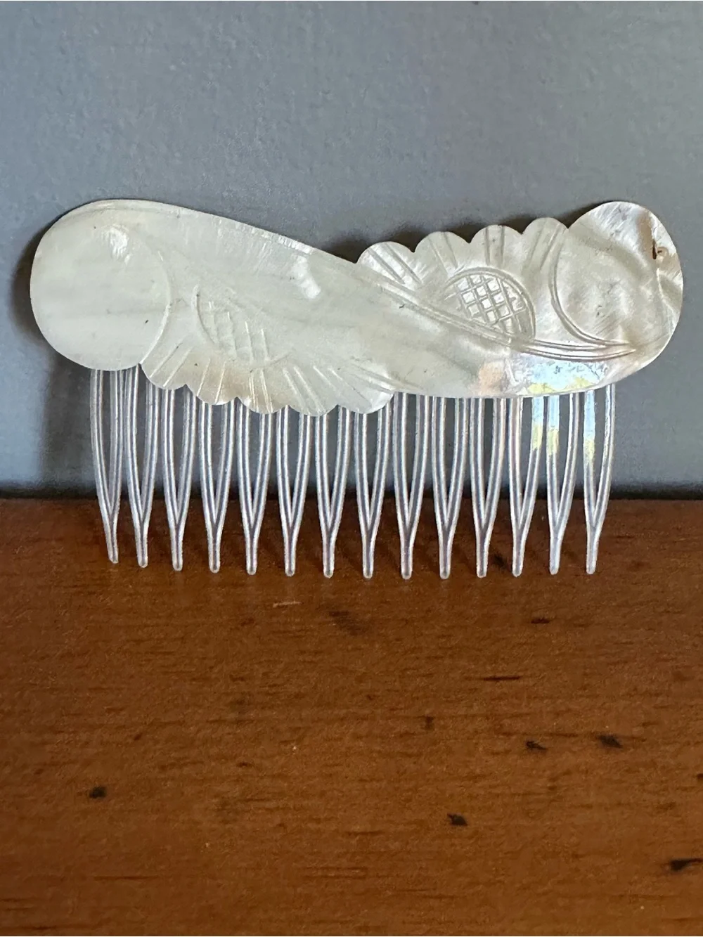 Morning Flowers Hair Comb MOP